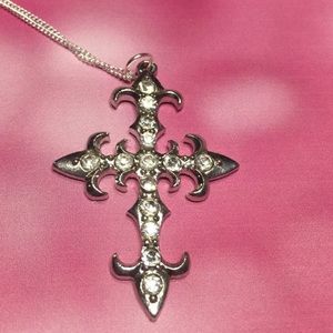 Sliver tone Cross Necklace